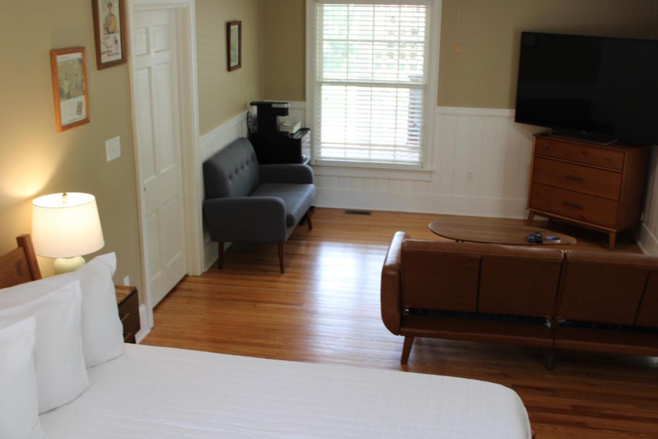 The Emory House Bed & Breakfast Екстериор снимка
